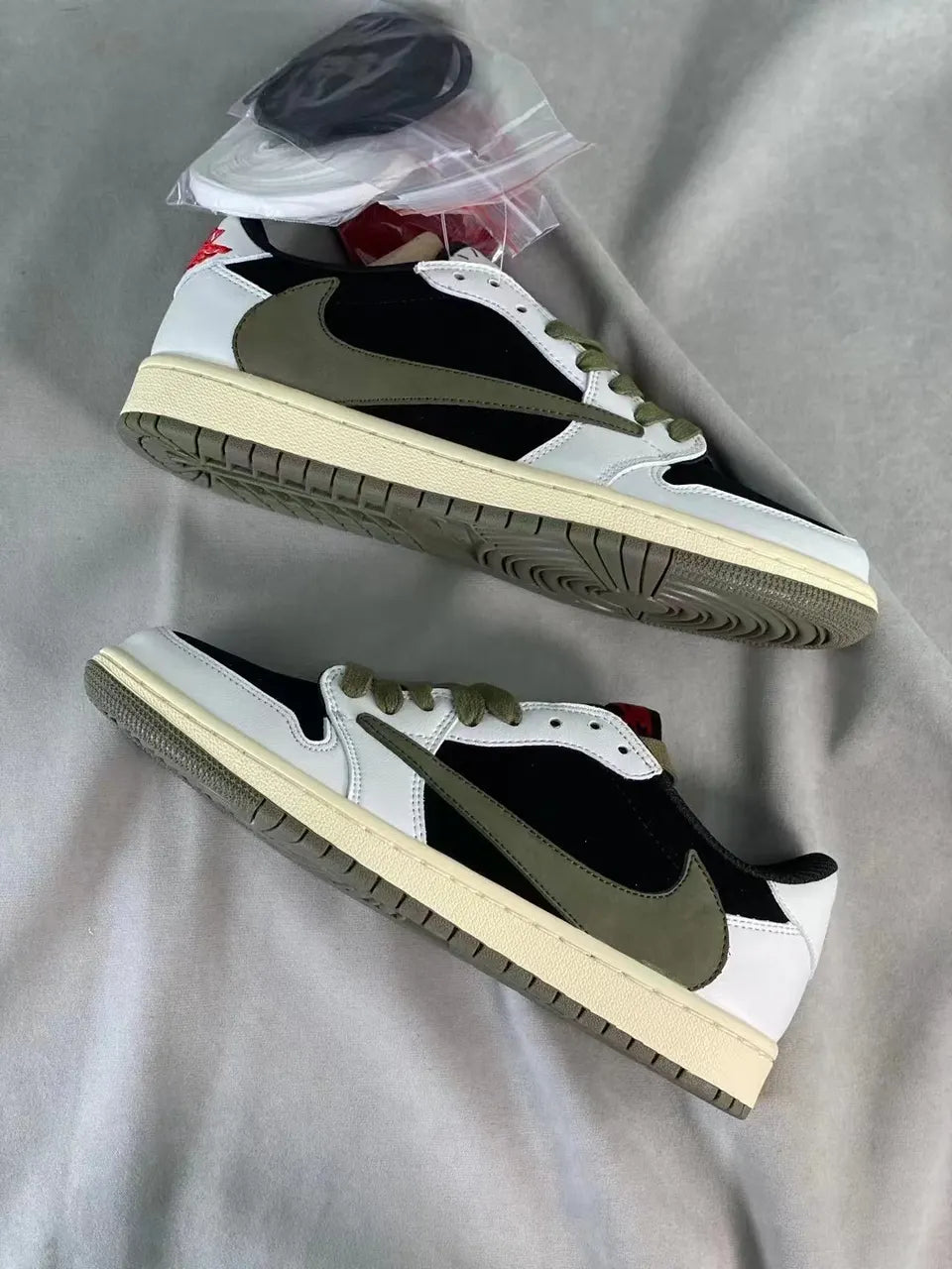 travis Nike Air Jordan 1 Low Olive - Hình 8