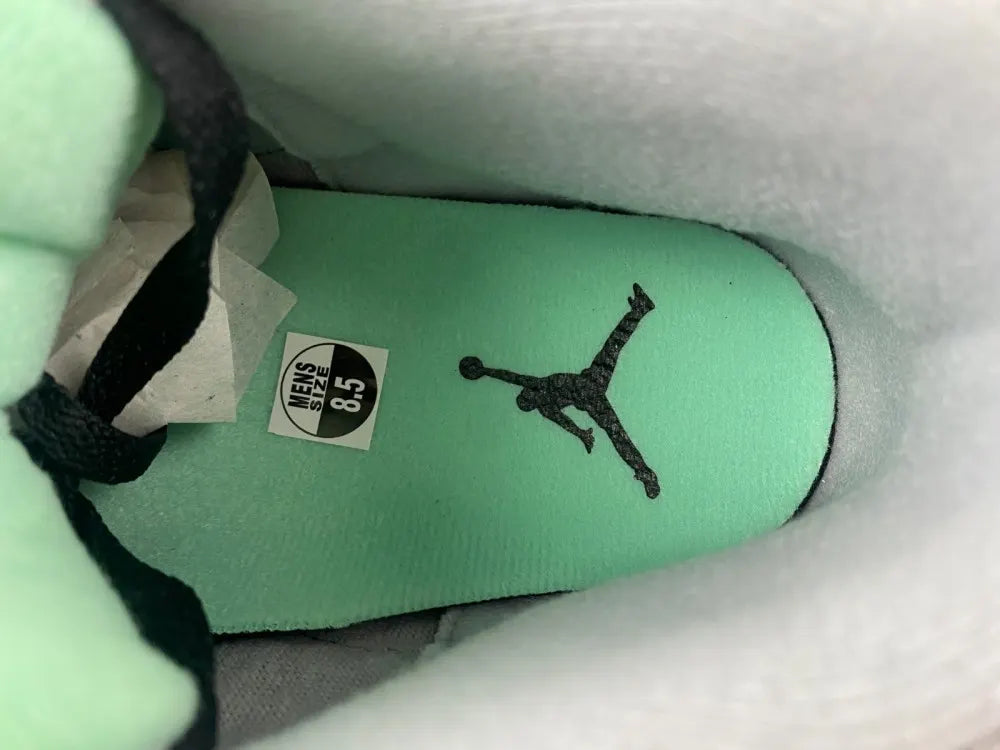 Air Jordan 3 Black Cement Green - Hình 14