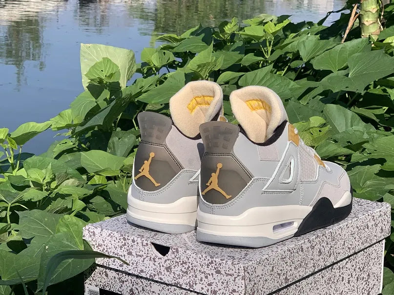 Air Jordan 4 Grey Yellow - Hình 3