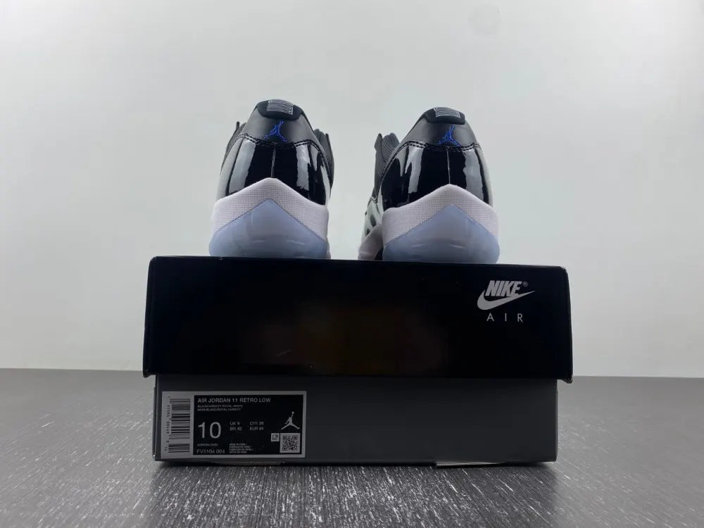 Air Jordan 11 Retro Low IE - Hình 2