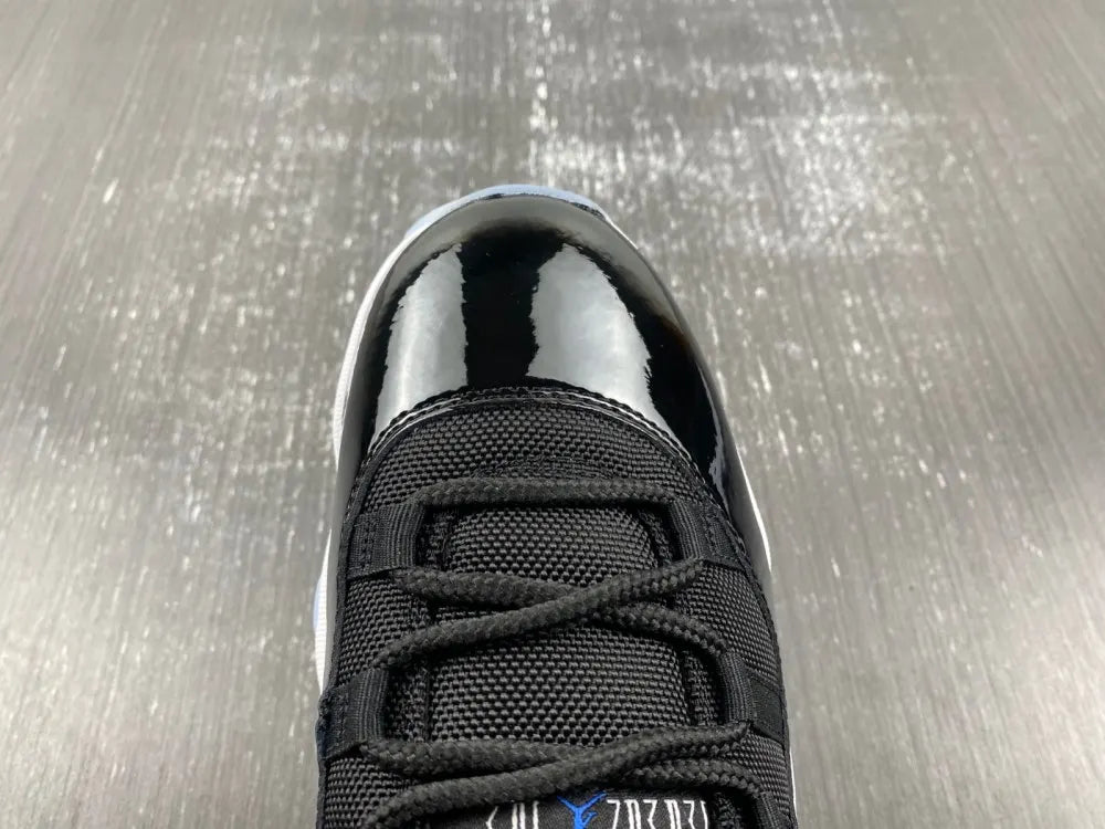 Air Jordan 11 Retro Low IE - Hình 13