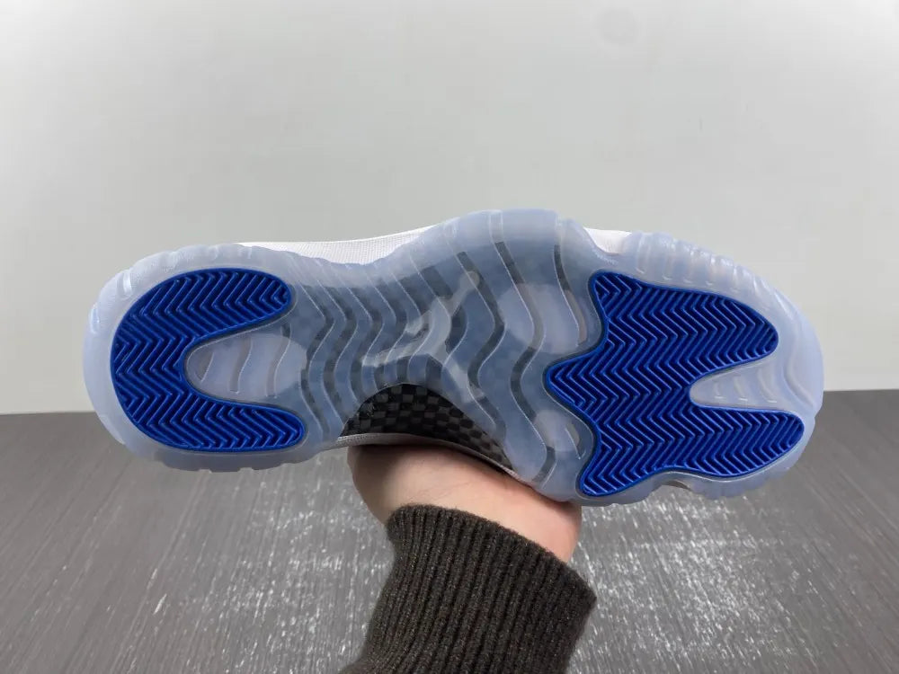 Air Jordan 11 Retro Low IE - Hình 5