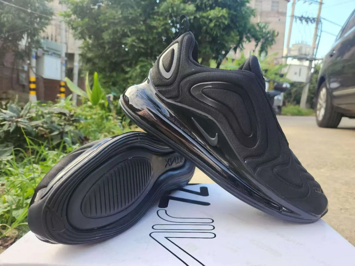 Nike Air Max 720 Triple Black - Hình 2