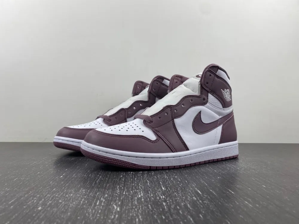 Air Jordan 1 High Bordeaux premium - Hình 16
