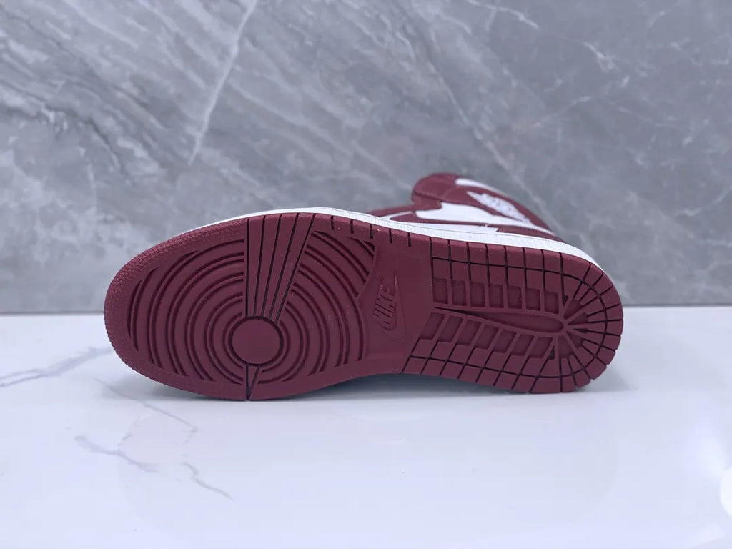 Air Jordan 1 Burgundy - Hình 5