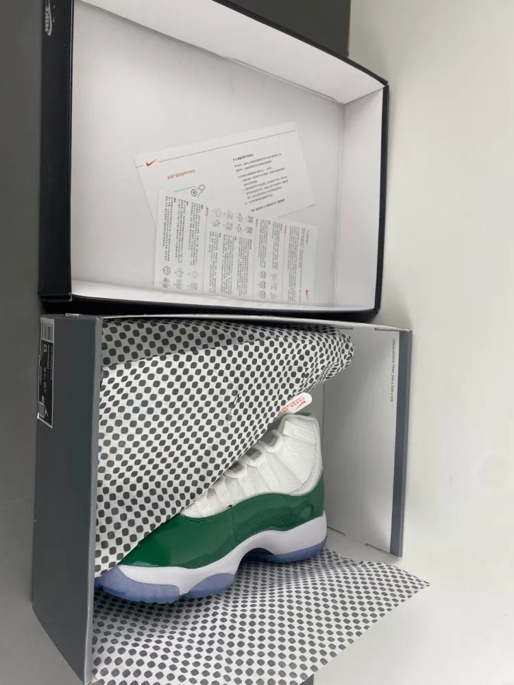 Air Jordan 11 White/Green - Hình 2