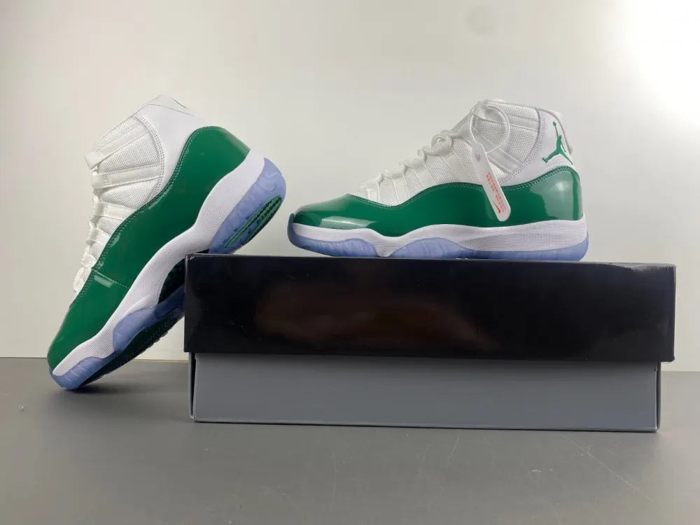 Air Jordan 11 White/Green - Hình 4