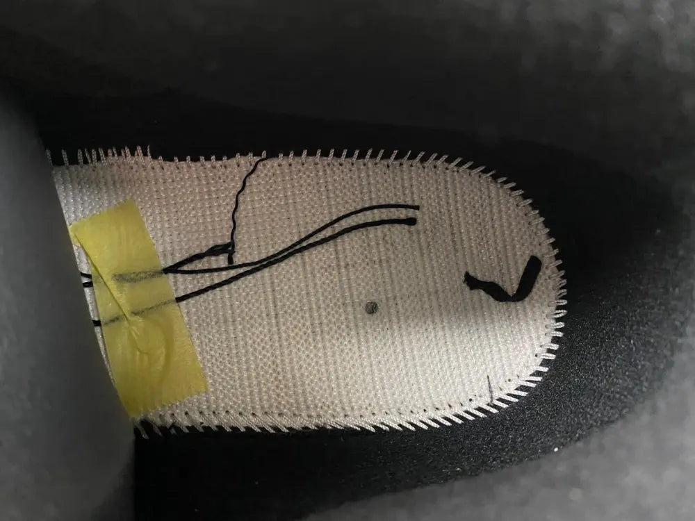 Air Jordan 3 Black Chrome - Hình 2