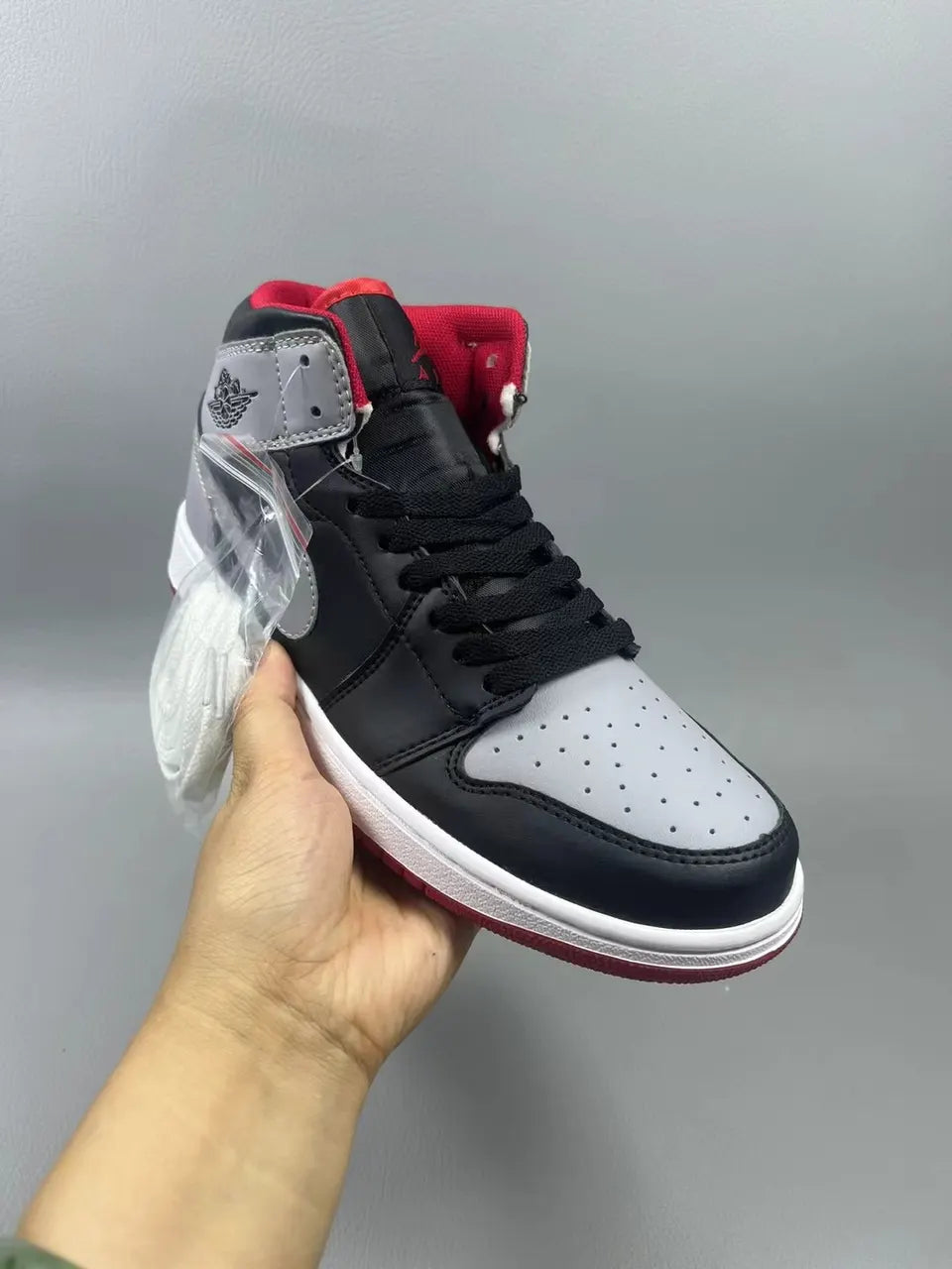 Air Jordan 1 Mid Shadow Red