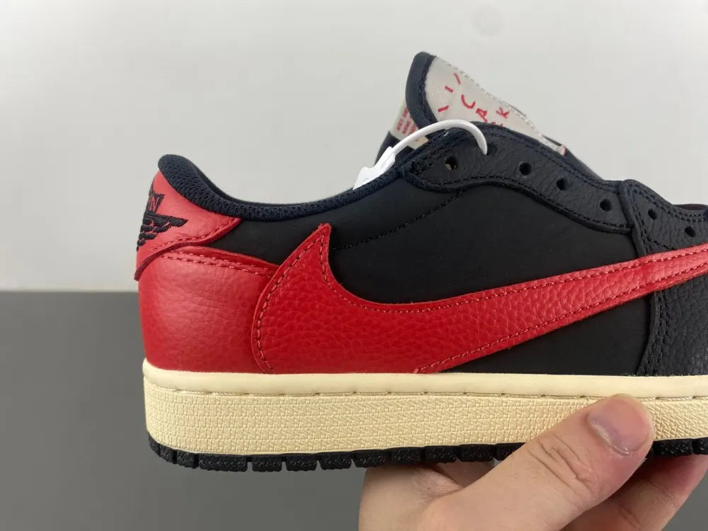 Travis Scott Jordan 1 Black/Red - Hình 8