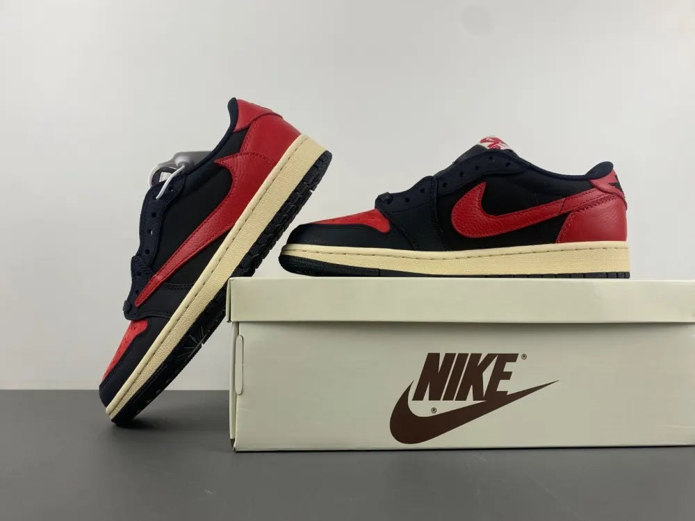 Travis Scott Jordan 1 Black/Red - Hình 12