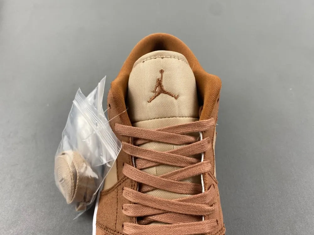 Air Jordan 1 Low Tan Suede - Hình 9