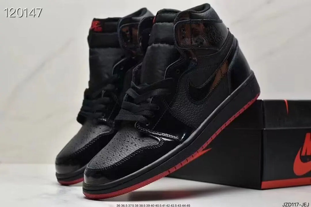 Air Jordan 1 Black Patent - Hình 4