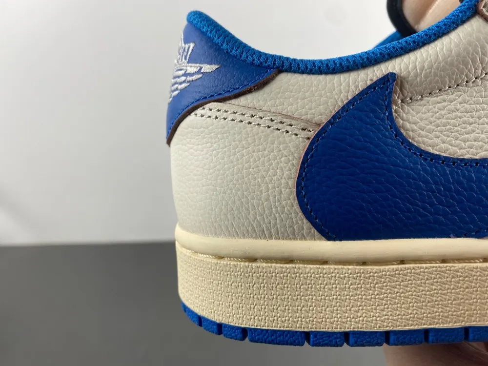 Travis Scott Sail Blue - Hình 14