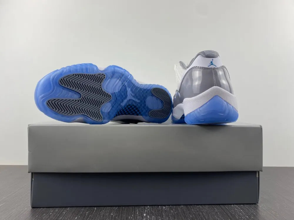 Air Jordan 11 Low Cool Grey - Hình 3