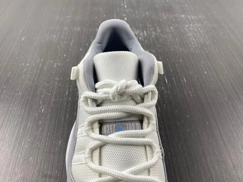 Air Jordan 11 Low Cool Grey - Hình 10