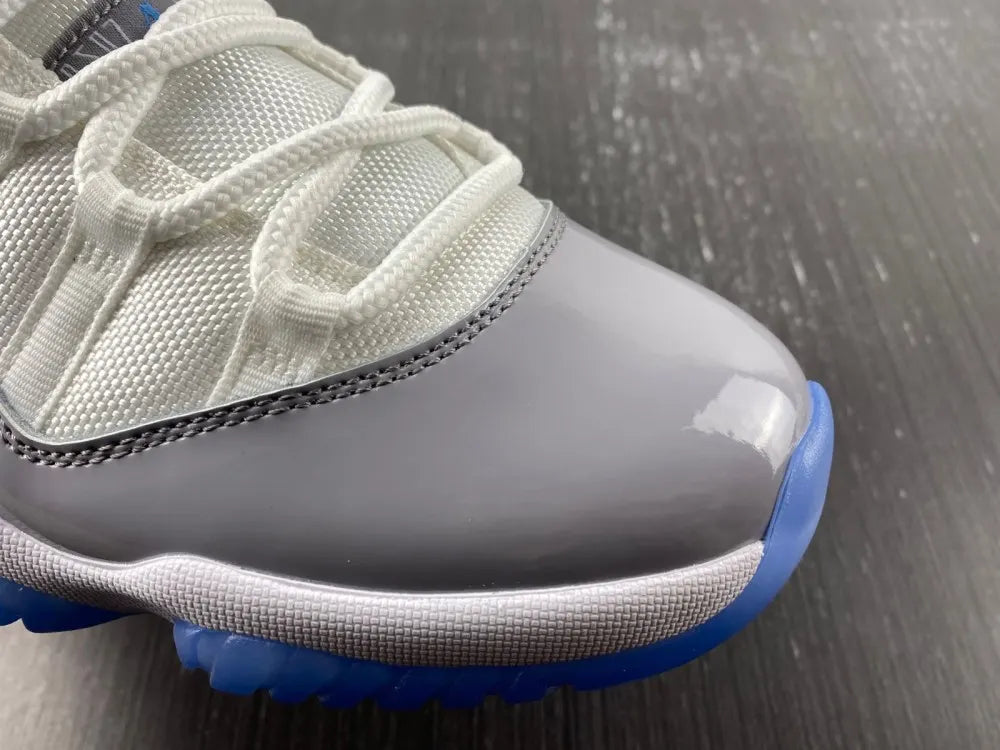 Air Jordan 11 Low Cool Grey - Hình 13