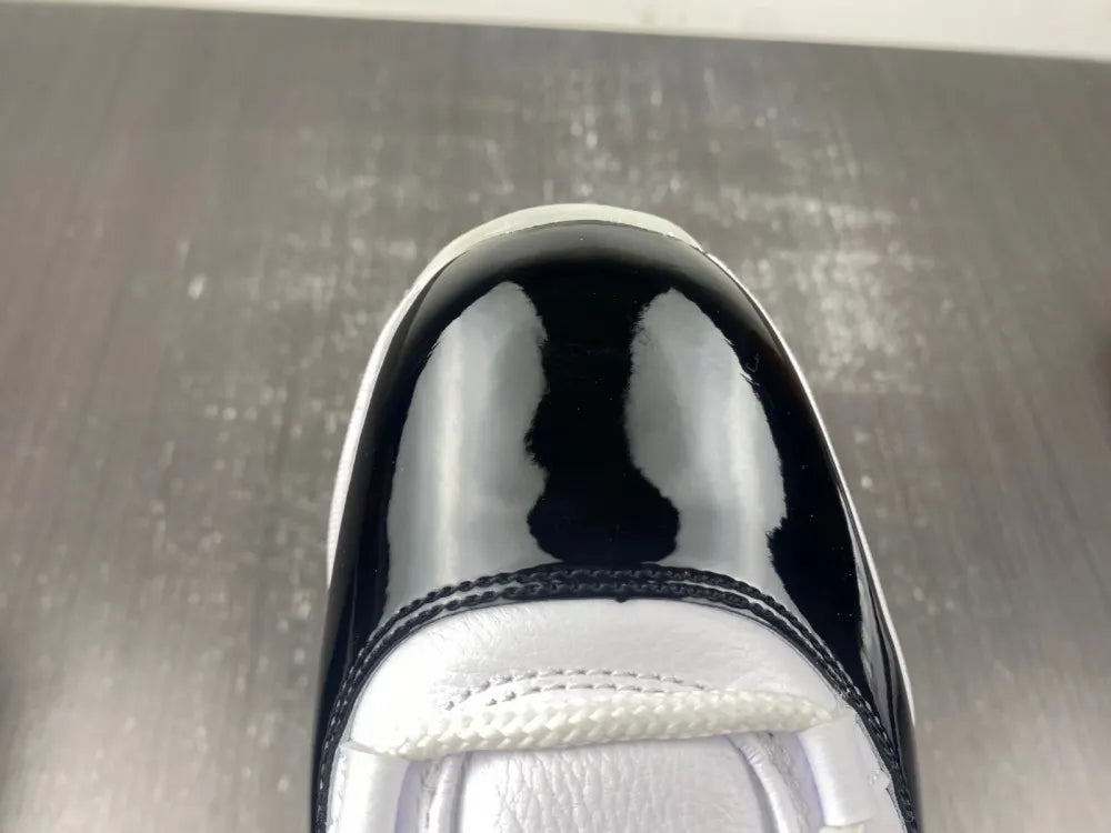 black Air Jordan 11 Retro Concord - Hình 15