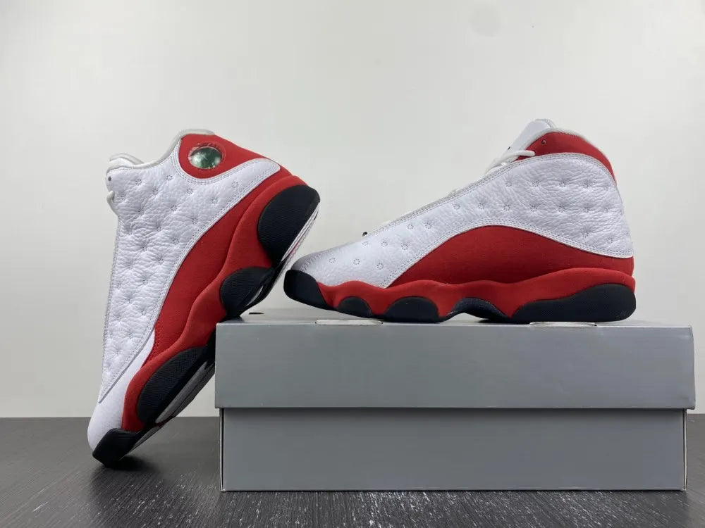 Air Jordan 13 Retro White/Red - Hình 6