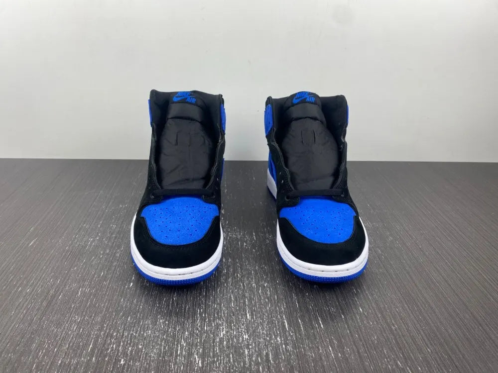 Air Jordan 1 Black Royal Suede - Hình 5
