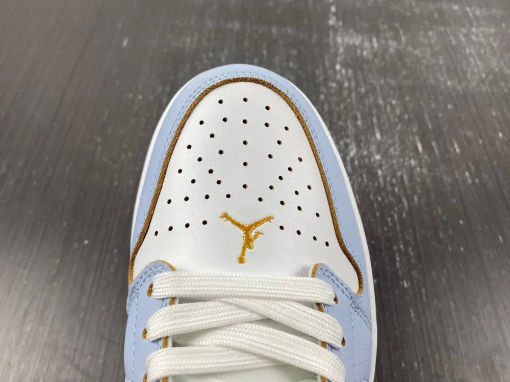 Air Jordan 1 Low Ice Blue - Hình 11