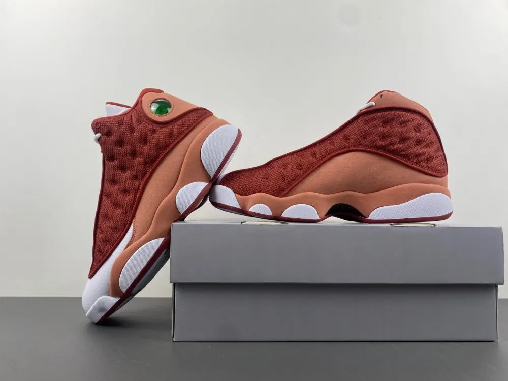 Air Jordan 13 Retro Burgundy - Hình 4