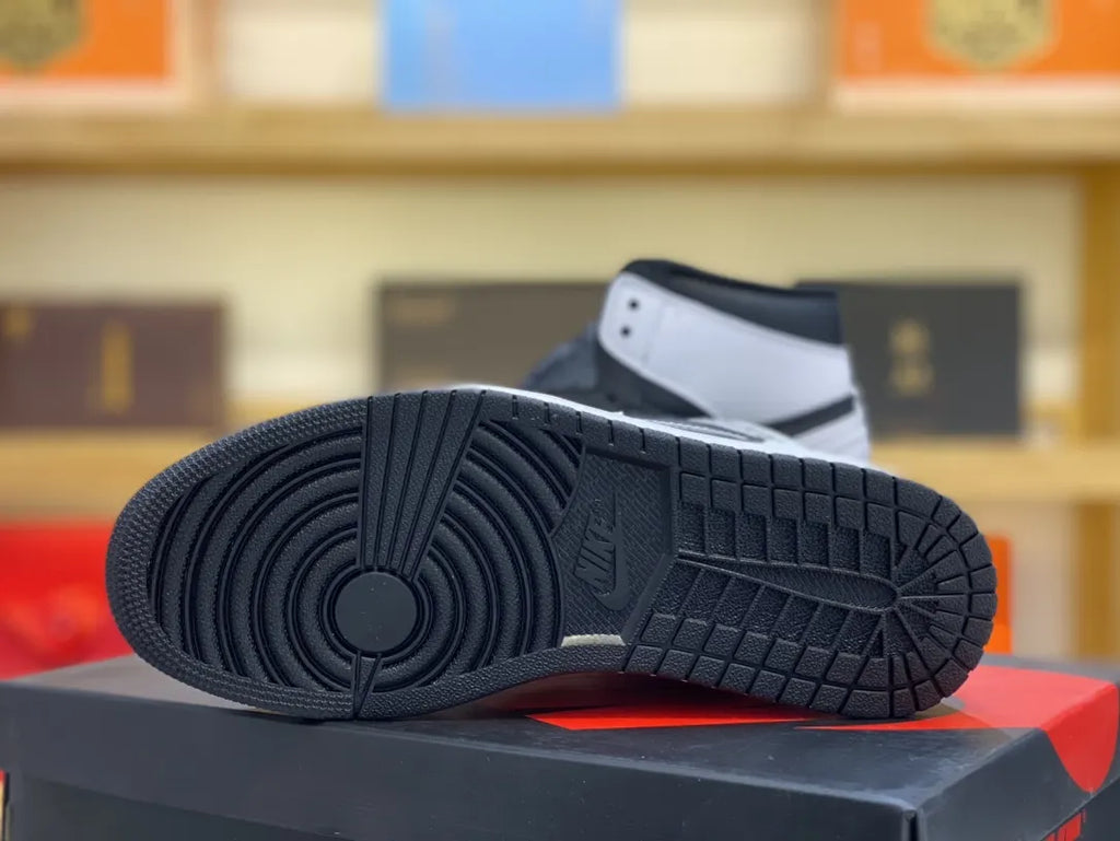 retro Air Jordan 1 Panda - Hình 5