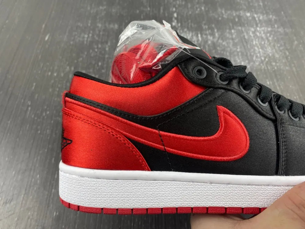 Air Jordan 1 Low Satin Red/Black - Hình 8