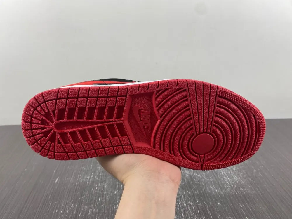 Air Jordan 1 Low Satin Red/Black - Hình 6