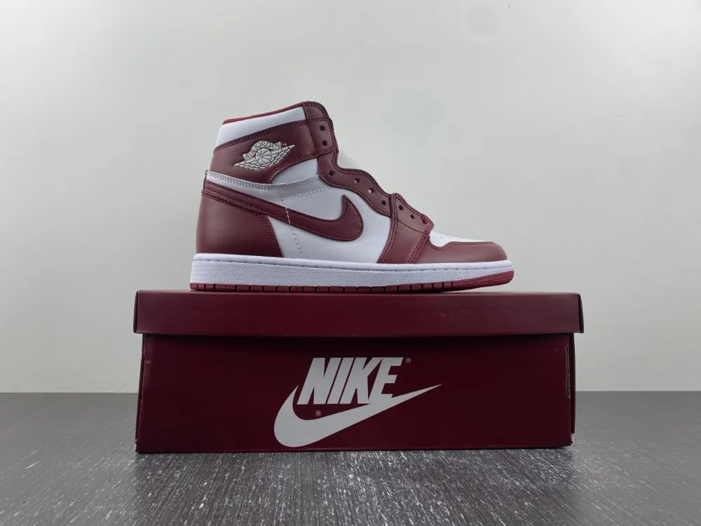 Air Jordan 1 High Bordeaux premium leather - Hình 15