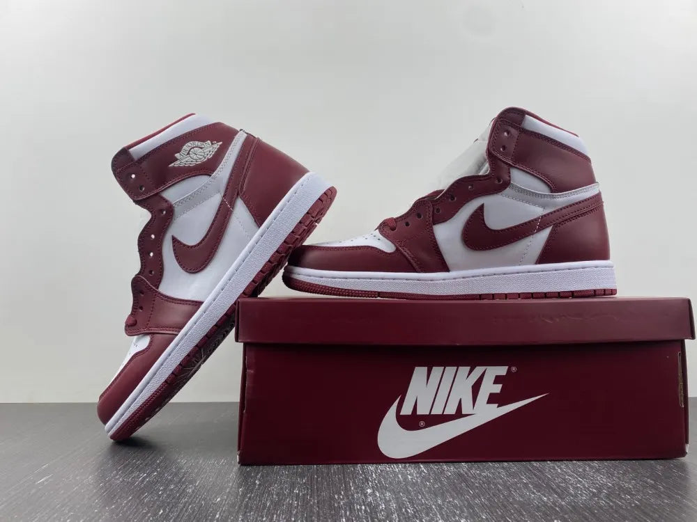Air Jordan 1 High Bordeaux premium leather - Hình 11