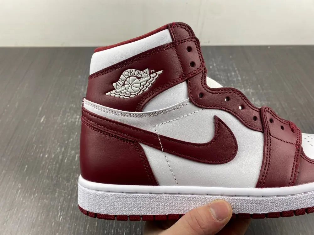 Air Jordan 1 High Bordeaux premium leather - Hình 6