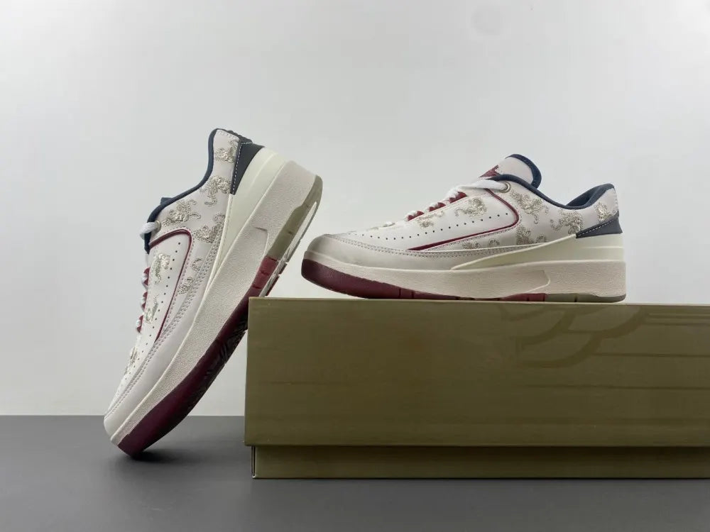 Air Jordan 2 Low Ivory - Hình 2