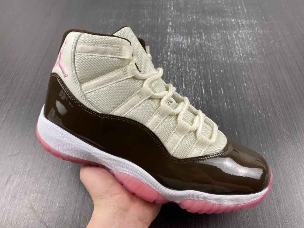 AJ 11 Retro Brown Pink