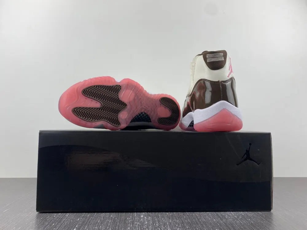AJ 11 Retro Brown Pink - Hình 3