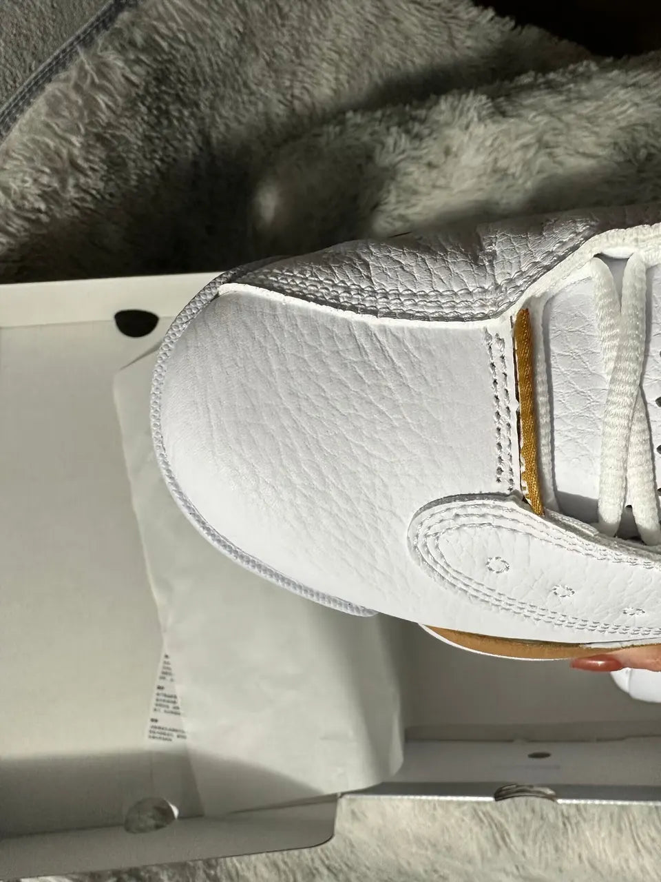 Air Jordan 13 White Wheat - Hình 4