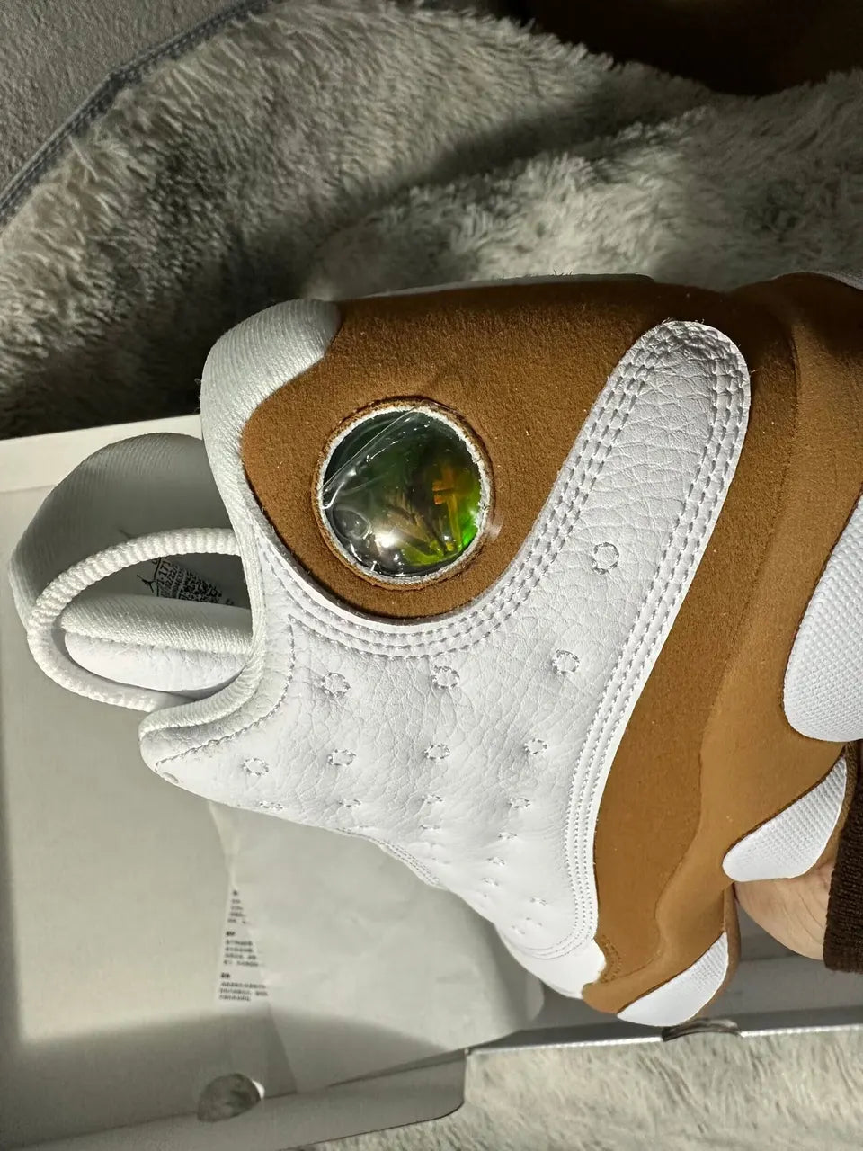 Air Jordan 13 White Wheat - Hình 8