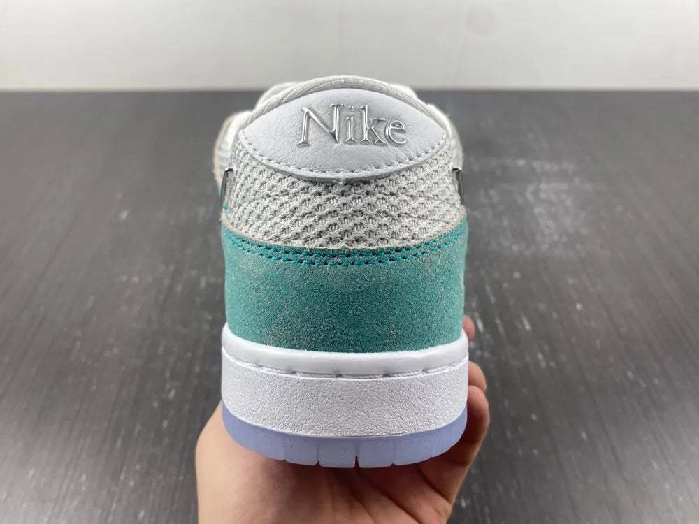Nike SB Dunk Low April Skateboards - Hình 9