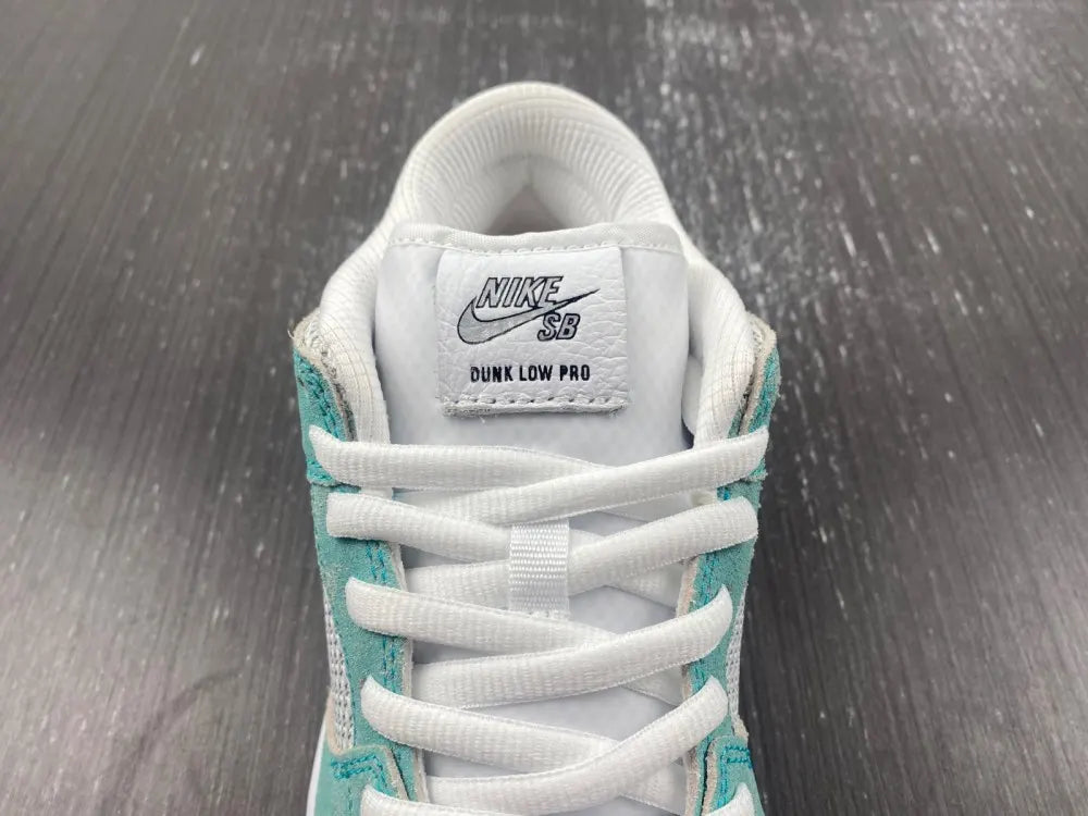 Nike SB Dunk Low April Skateboards - Hình 10