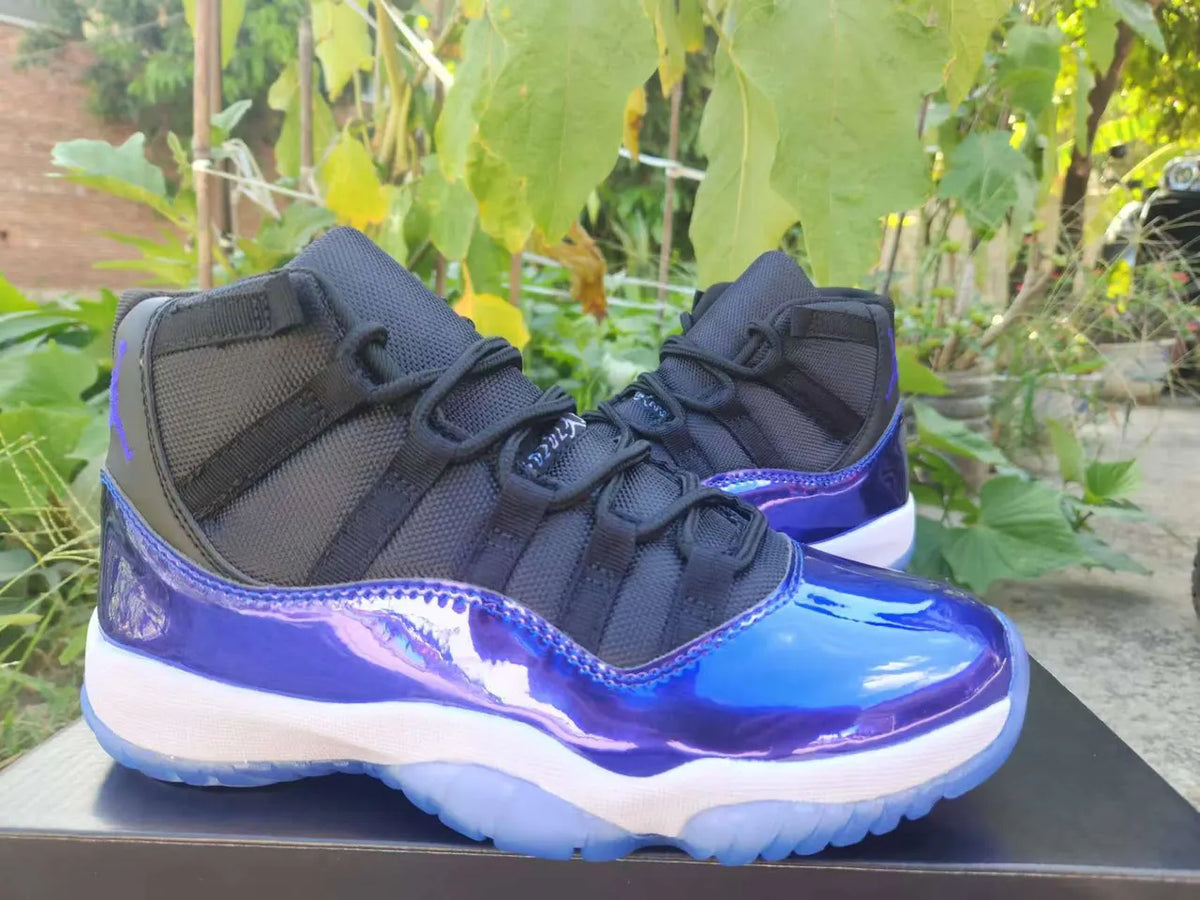 Air Jordan 11 Retro Black Blue - Hình 4
