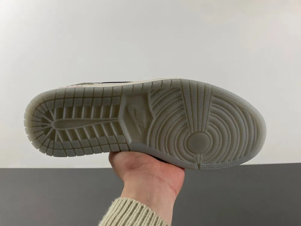 Air Jordan 1 Low Olive/Burgundy - Hình 7