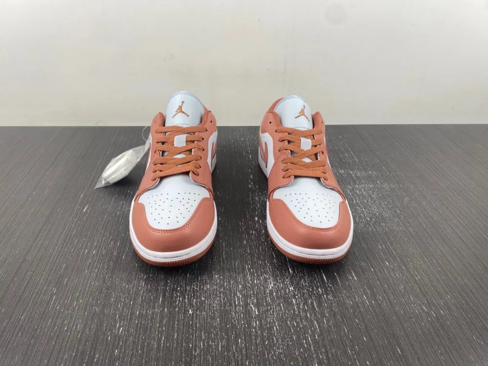 Air Jordan Apricot White