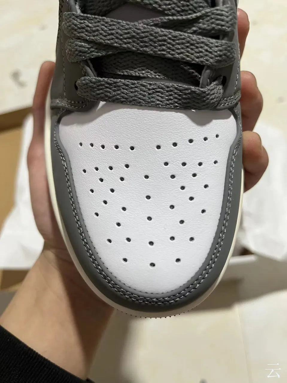 premium Air Jordan 1 Low Grey White - Hình 2