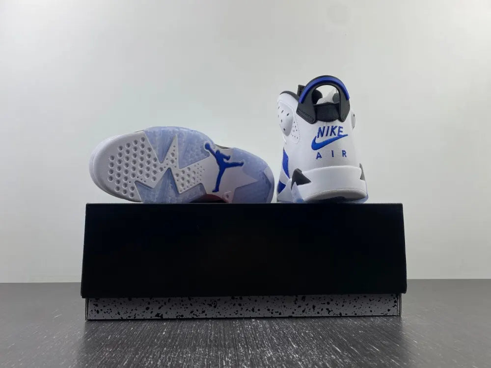 Air Jordan 6 Retro Blue - Hình 3