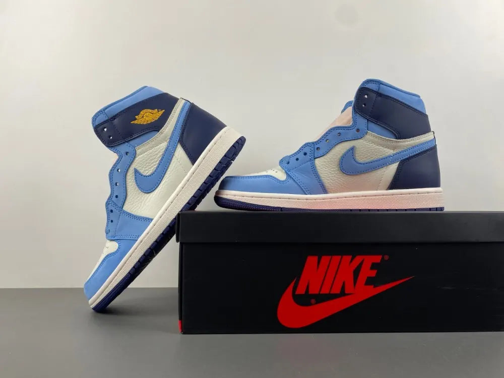 Air Jordan 1 High UNC Blue - Hình 11