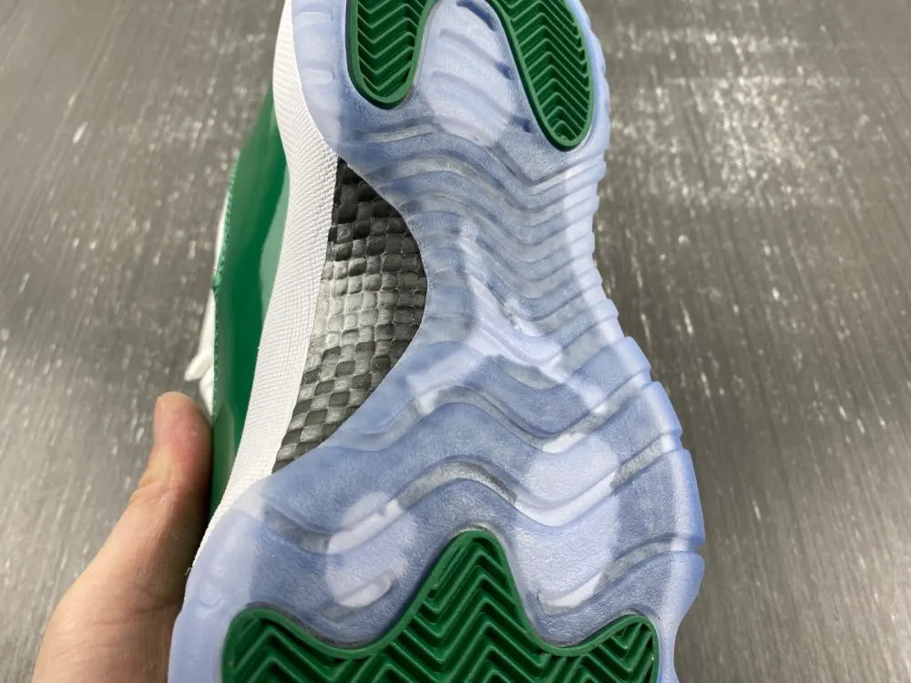 classic Air Jordan 11 Retro Green - Hình 2