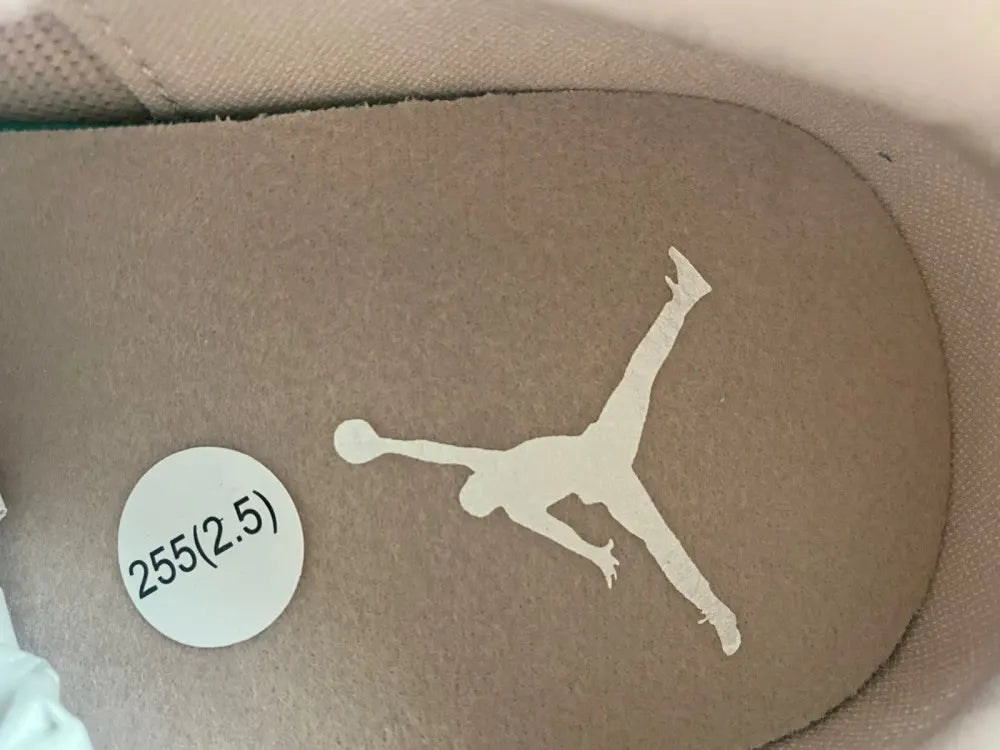 Jordan Pink/White Sneaker - Hình 6