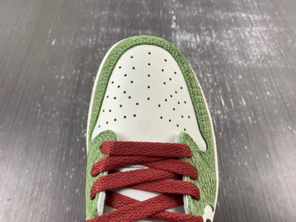 Air Jordan 1 Low Olive Snake - Hình 16