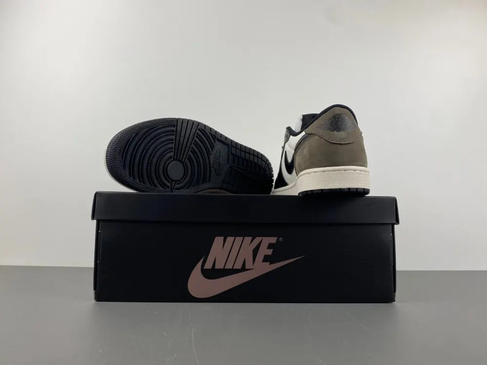 premium Air Jordan 1 Low Black Olive - Hình 8