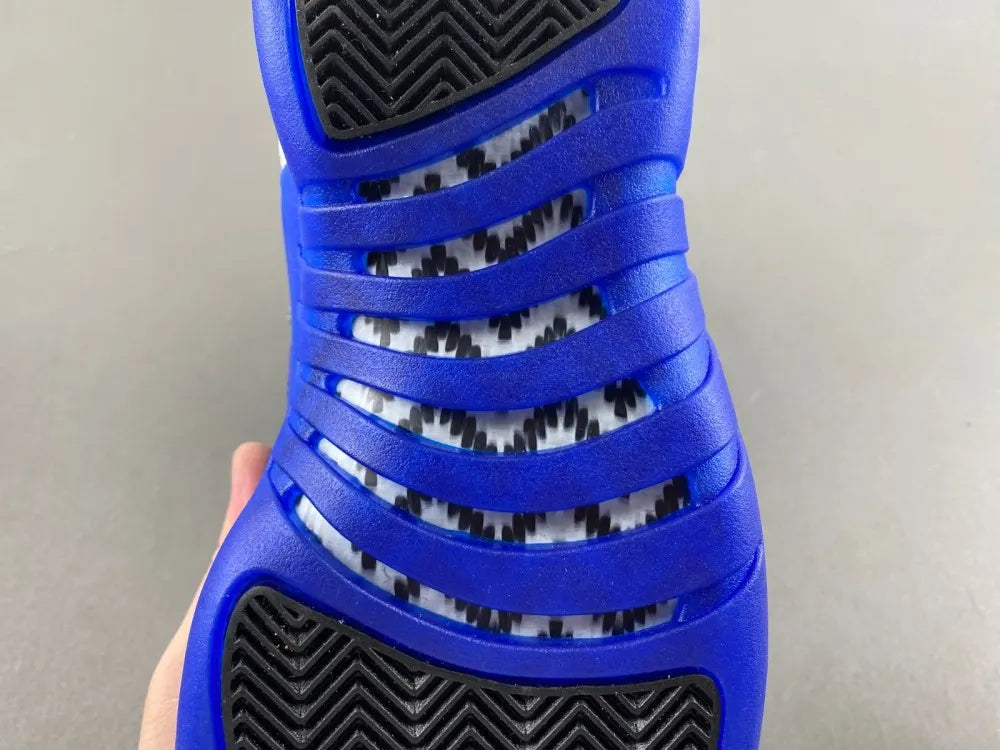Air Jordan 12 Royal Blue - Hình 3